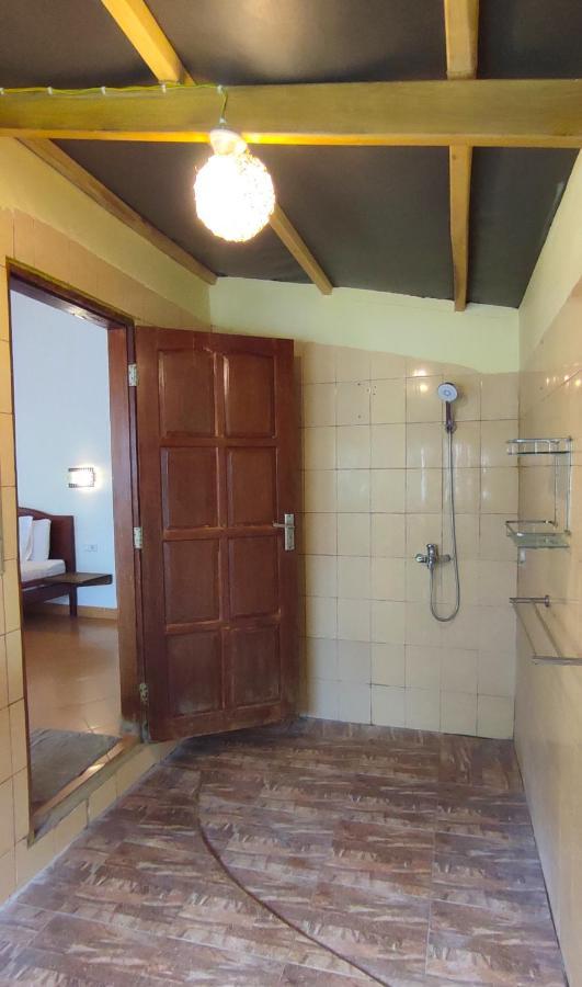 Bara Beach Bungalows Bira Buitenkant foto