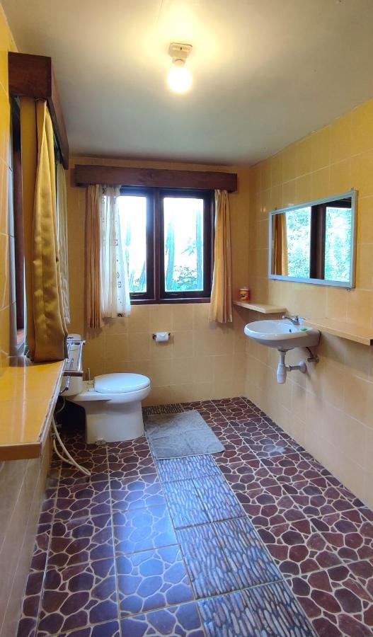 Bara Beach Bungalows Bira Buitenkant foto