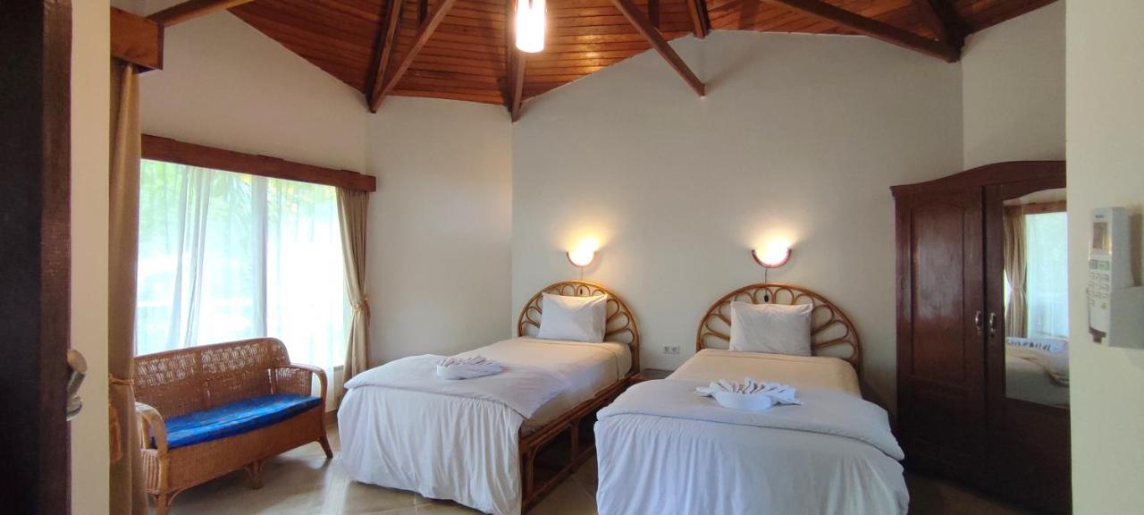 Bara Beach Bungalows Bira Buitenkant foto